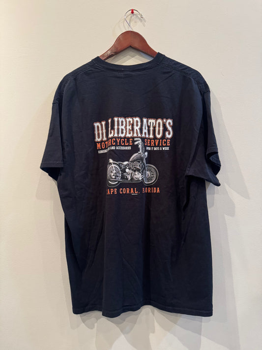 Di Liberatos Tee