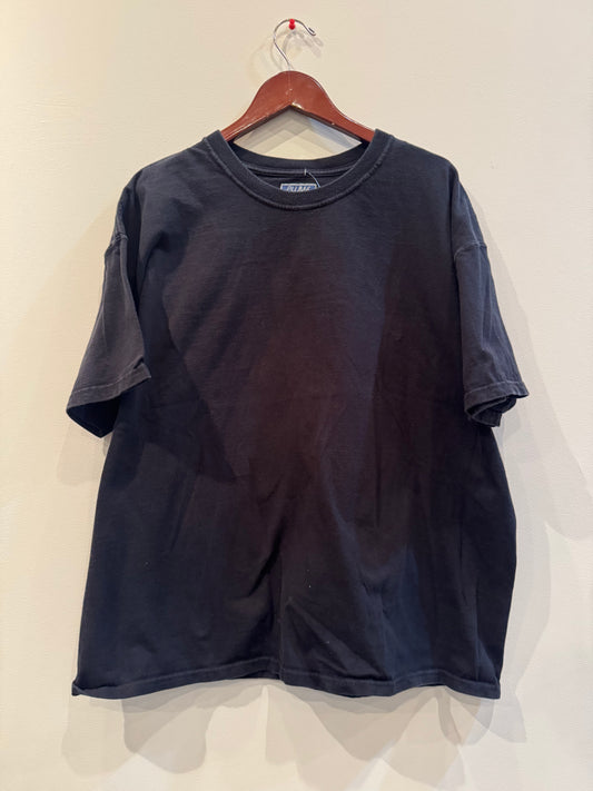 Black Pluma Tee