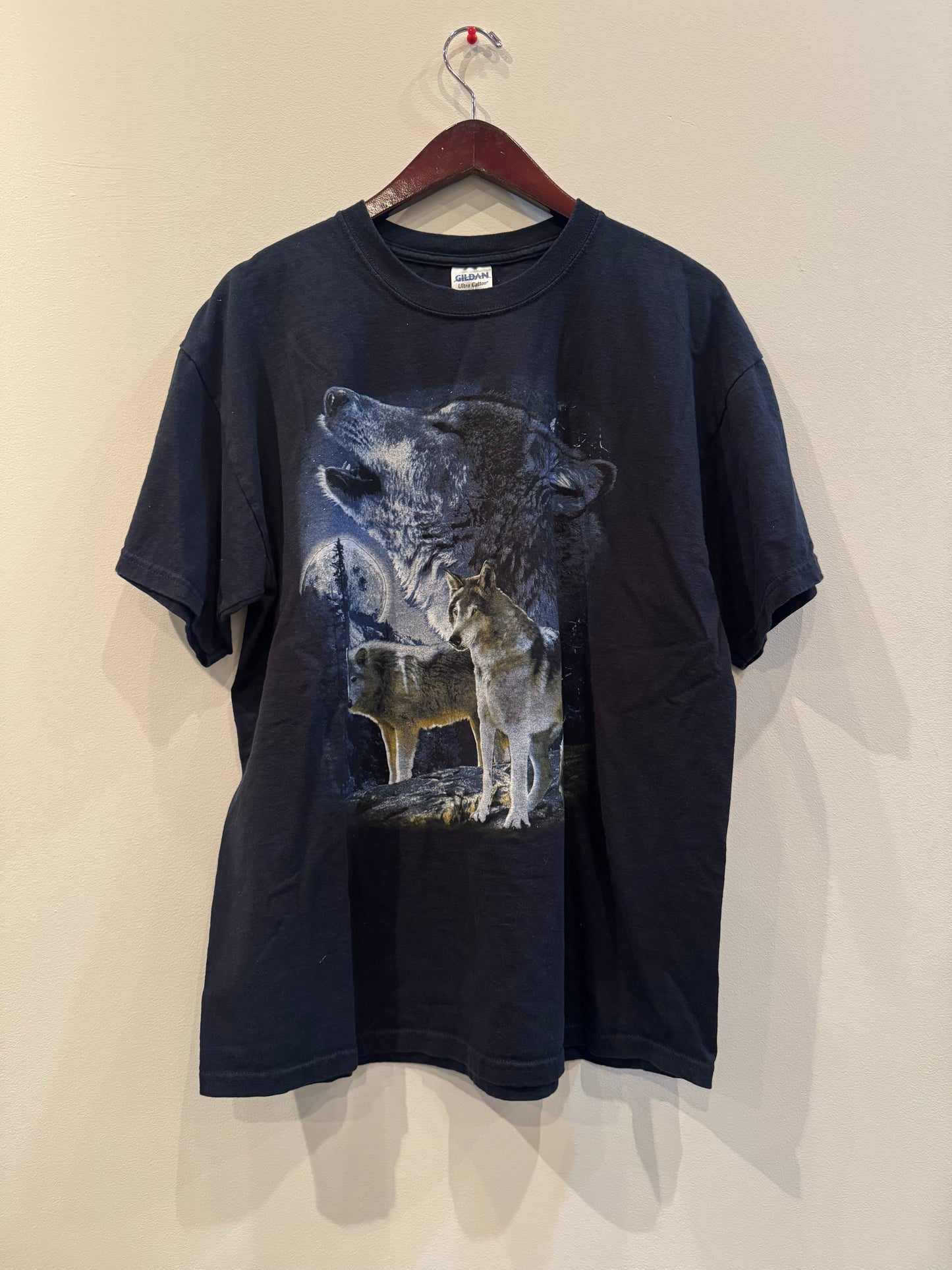 3 Wolf Tee