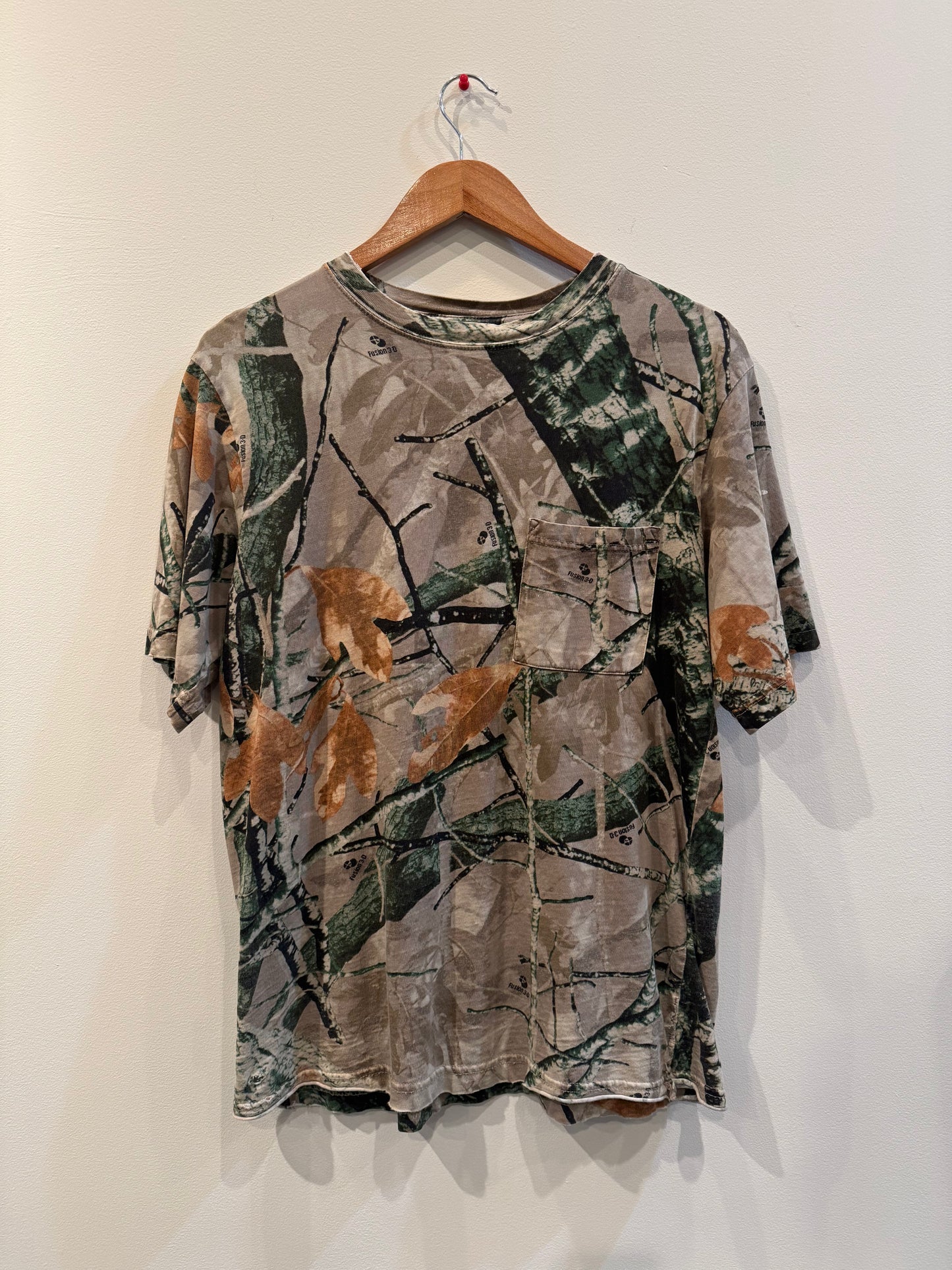 Size M | Outfitters Ridge Camo Tee
