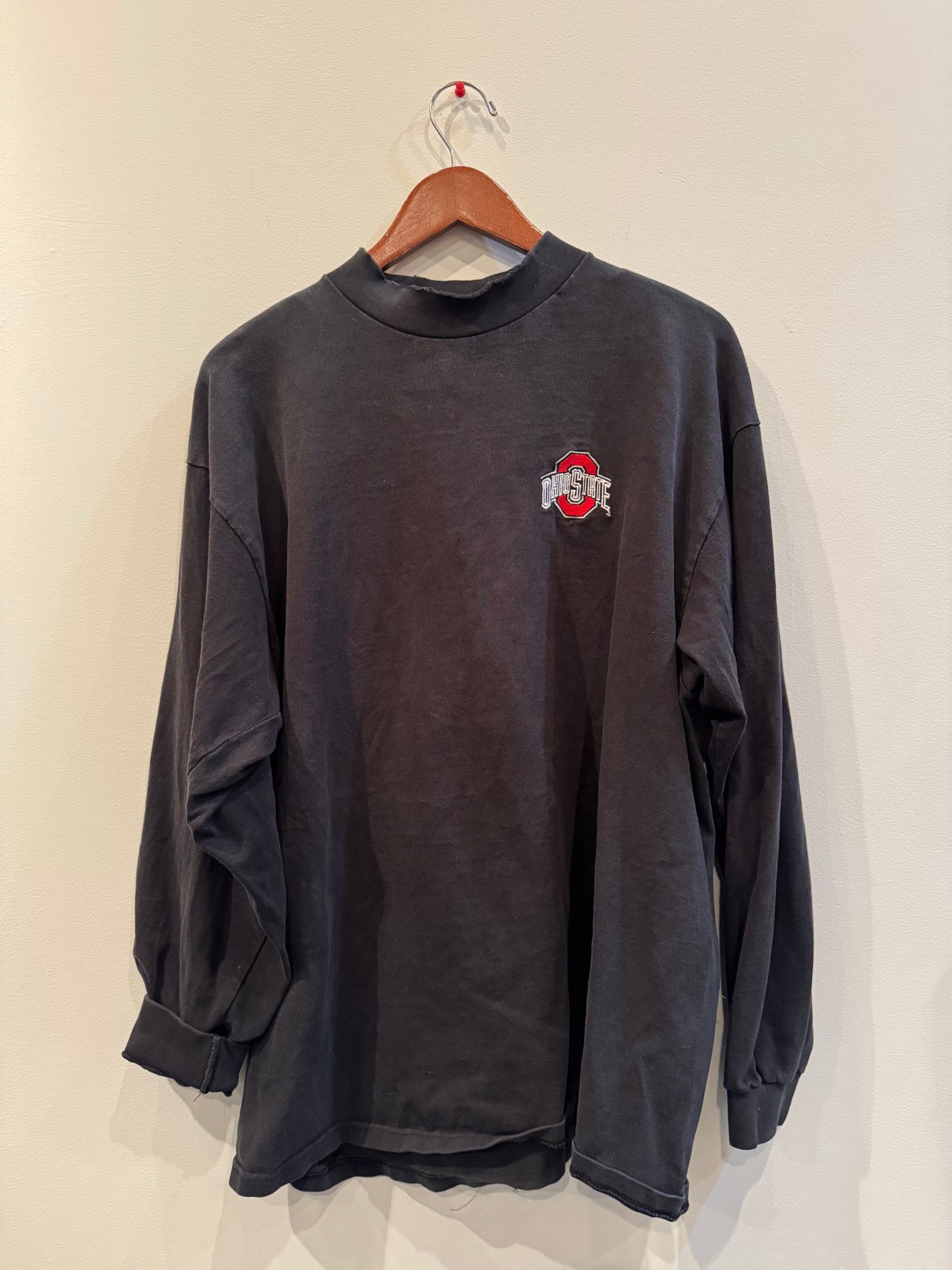 Size XL | Ohio State Turtleneck Tee